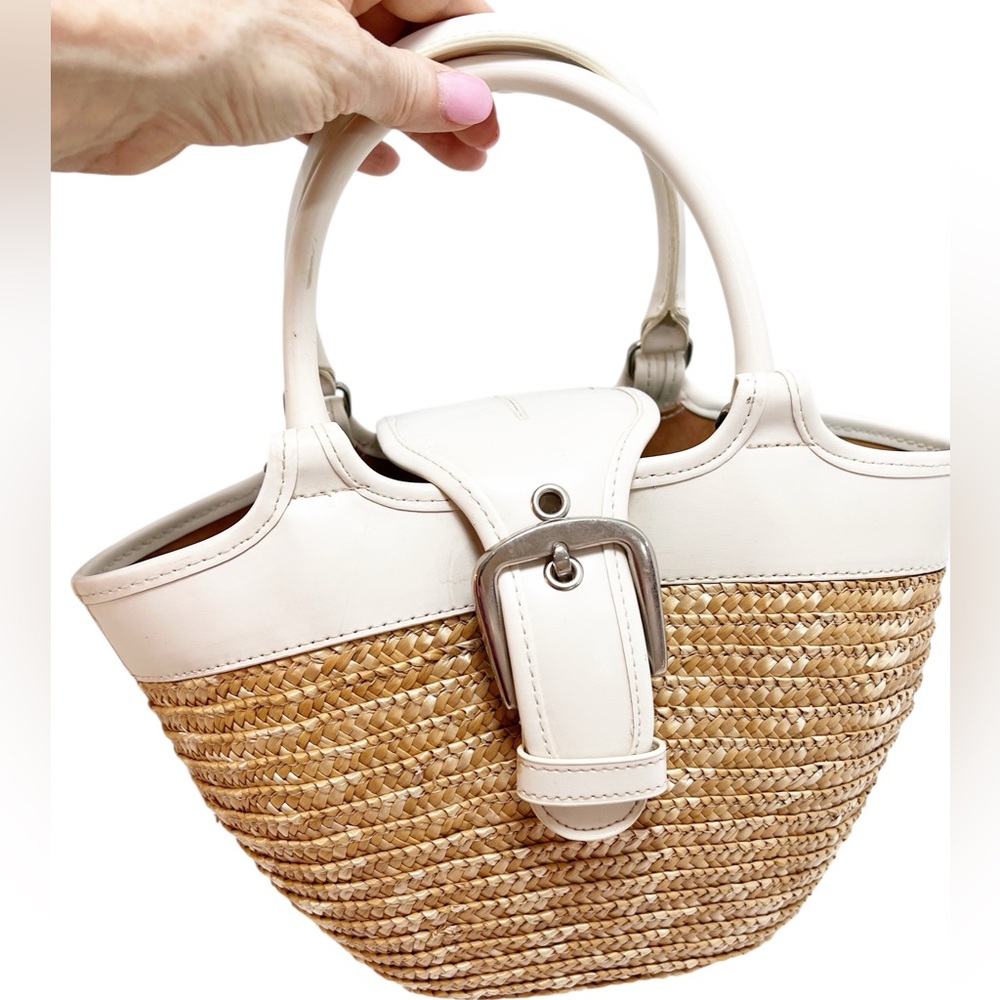 Elegant Cream and Tan Woven Straw Handbag with Silvertone Hardware